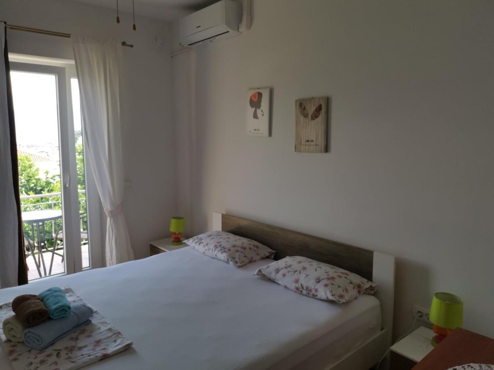 Apartments Lumbardina Lumbarda Luaran gambar